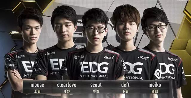 的足球哲学 的足球哲学