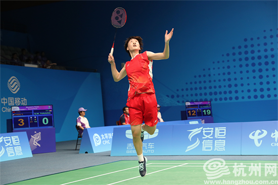 他的一粒入 他的一粒入