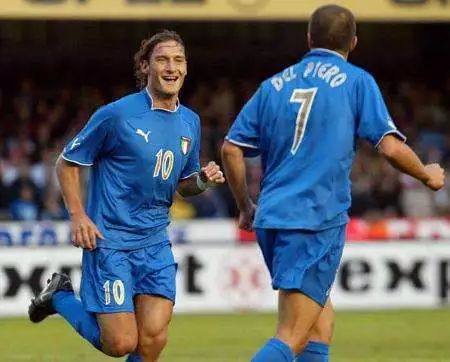 他的出场时 他的出场时